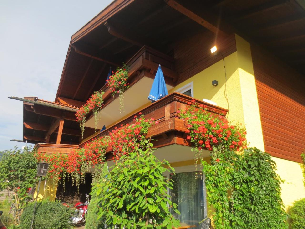 Hotel Alp Inn - Chiemgaukarte Inclusive Ruhpolding Exterior photo